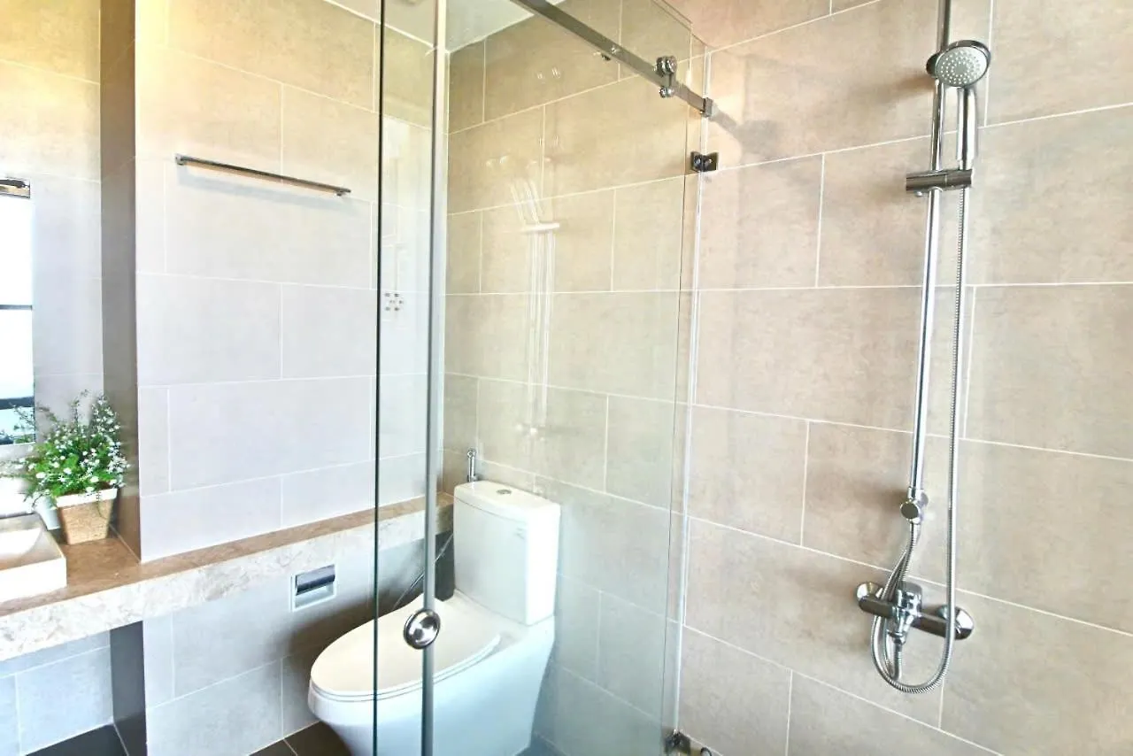 Seaside Apartment - Csj Tower Vung Tau, Pool & Ocean View 0*,  فيتنام