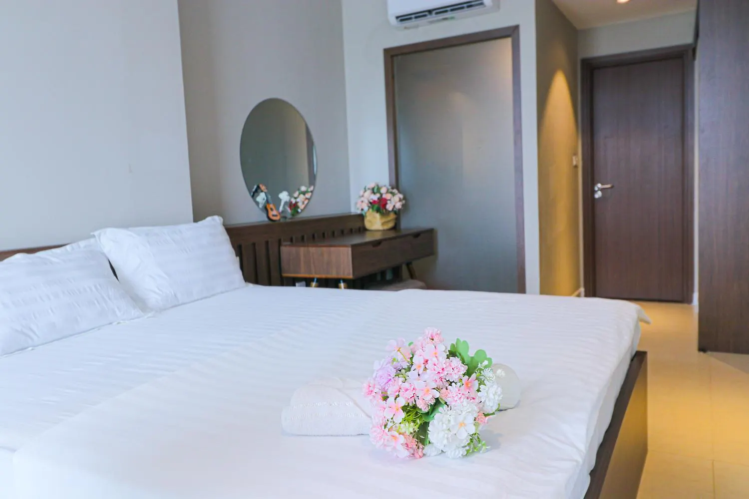 Seaside Apartment - Csj Tower Vung Tau, Pool & Ocean View