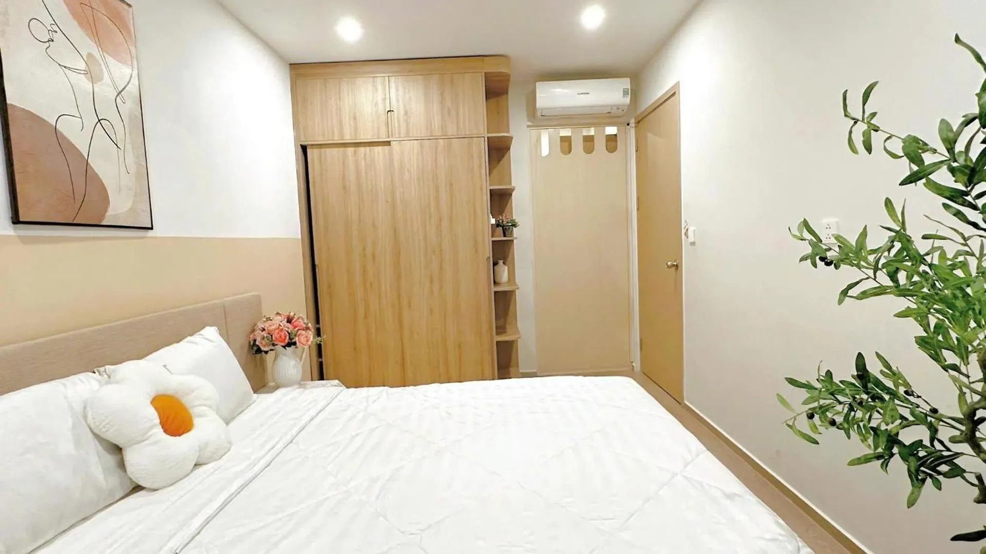 Seaside Apartment - Csj Tower Vung Tau, Pool & Ocean View 0*,  Вьетнам